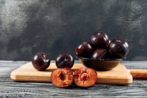 Buah plum