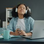 Mood Booster: Cara Sederhana Bikin Semangat Balik Lagi