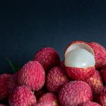 Buah Leci Fresh dengan Rasa Manis yang Buat Ketagihan