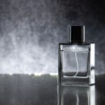 Parfum Pria: Aroma Maskulin yang Jadi Ciri Khas dan Penambah Percaya Diri